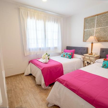 A&S Apartamentos Малага Экстерьер фото
